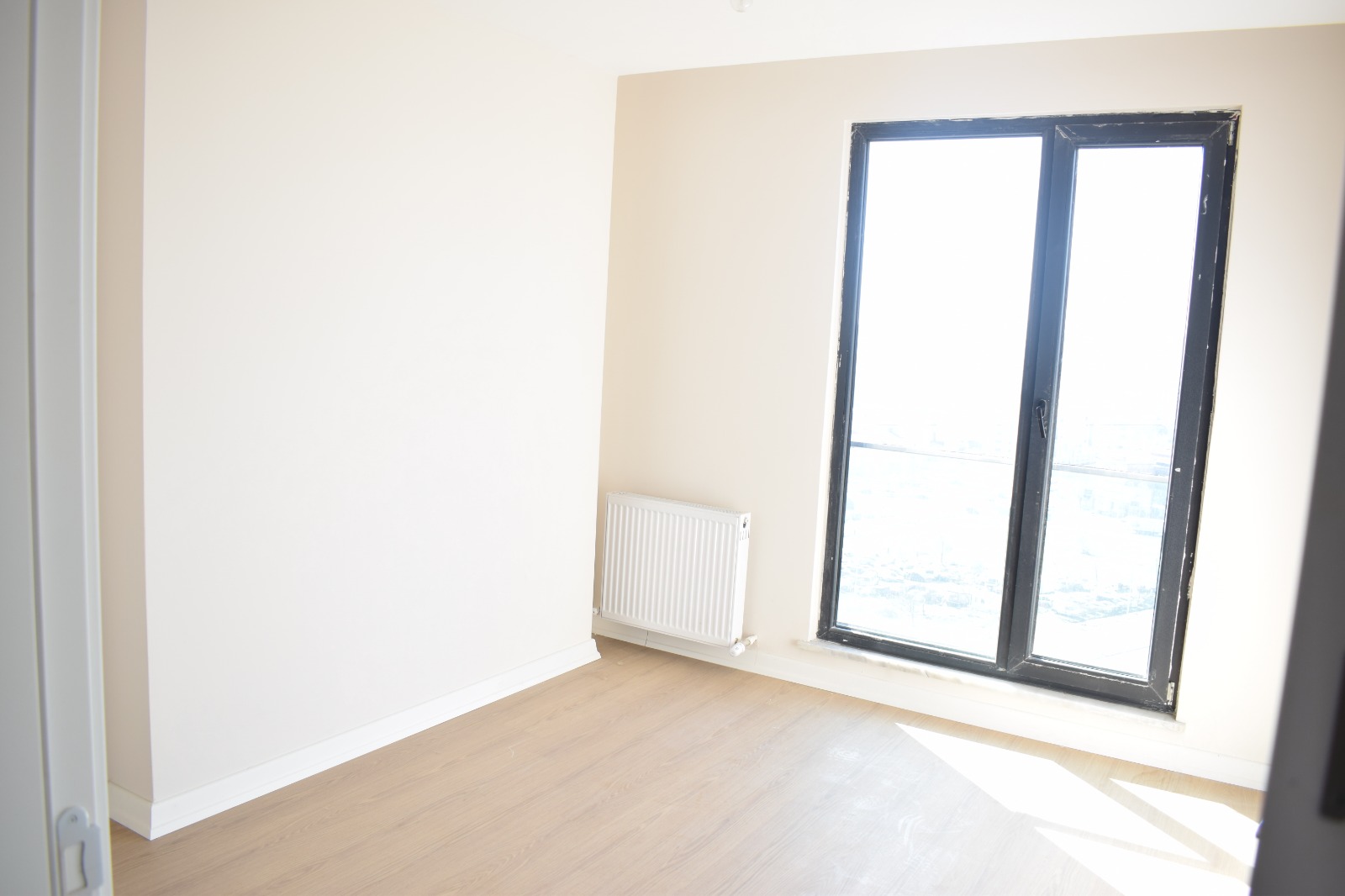 a97e677f-326f-4a93-a0cd-21c426d5e2e0